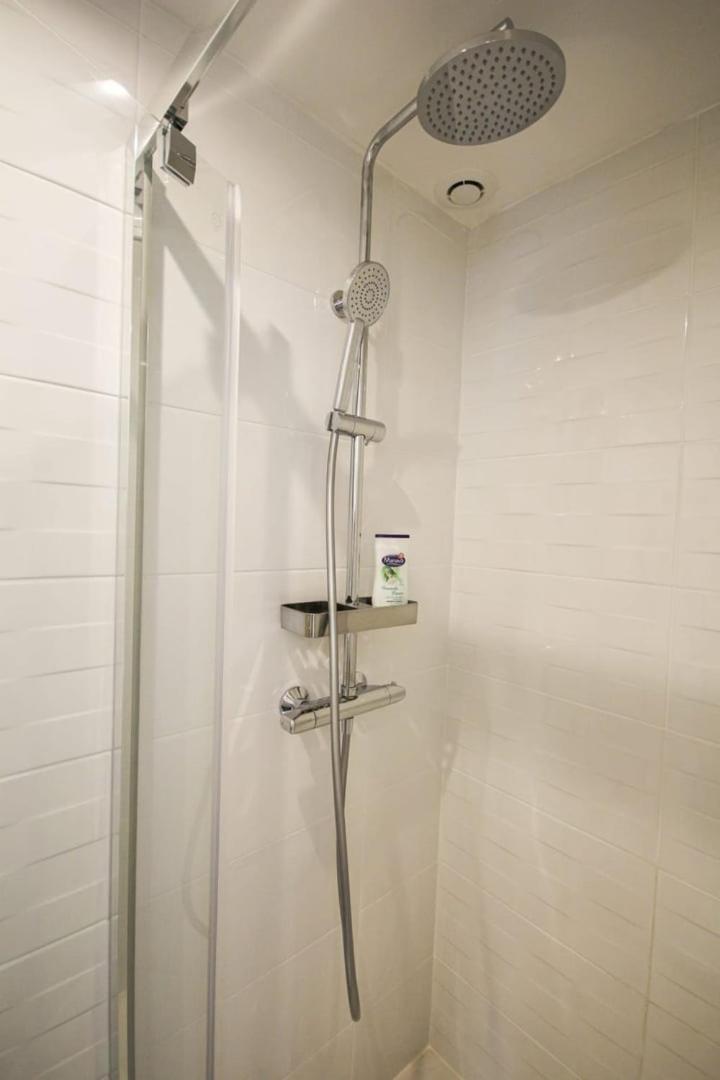 Fully-Equipped Apartment In City Center + Parking Lille Dış mekan fotoğraf